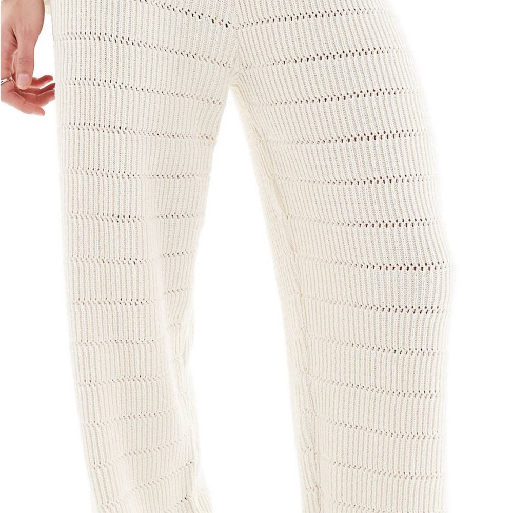 Ecru Crochet Pants - Picture 2 of 4